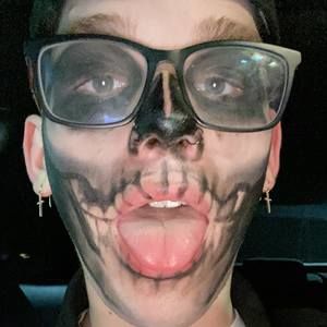 Meet your Posher, Benjamin